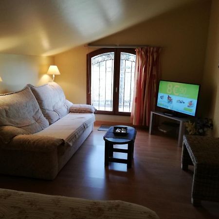 La Planquette Bed & Breakfast Castelnou ภายนอก รูปภาพ