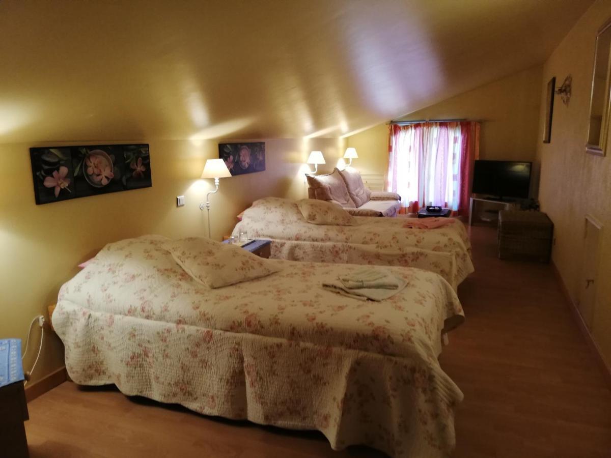 La Planquette Bed & Breakfast Castelnou ภายนอก รูปภาพ